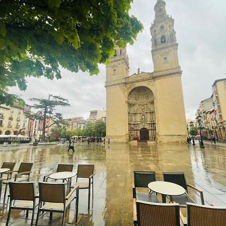 Laurel Centro Διαμέρισμα Λογκρόνο Εξωτερικό φωτογραφία